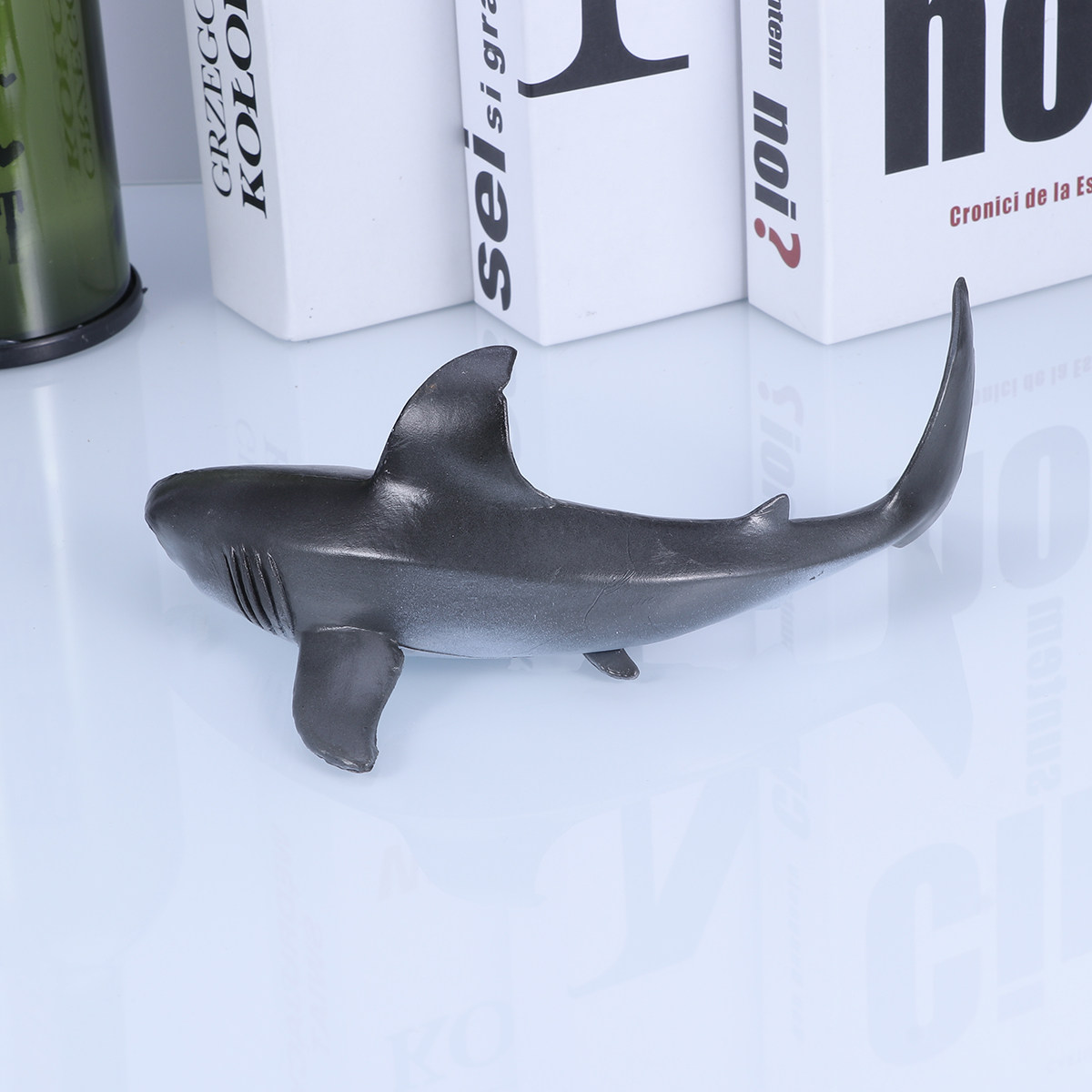Sculpture de requin exquise, f - Kids Education Room avis et prix
